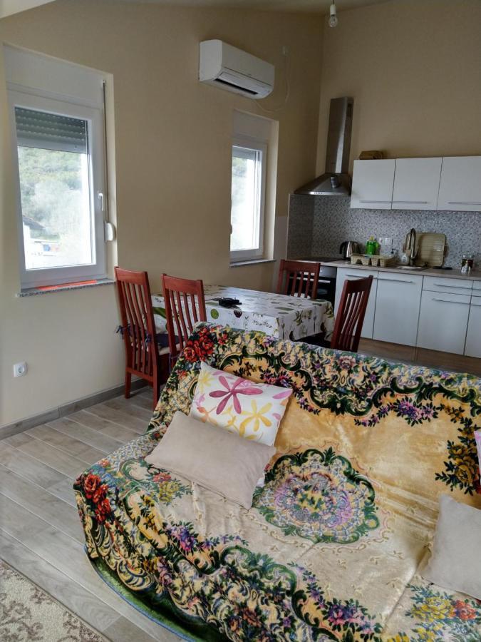 Admiral Apartment Brbinj Екстериор снимка